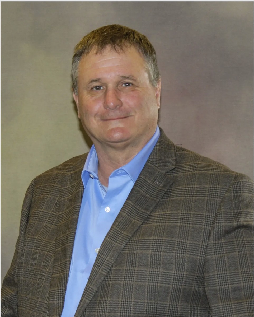 Mark Van Buren headshot